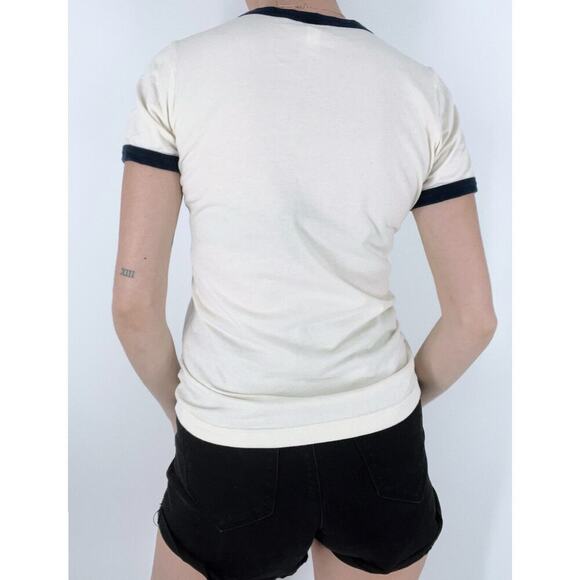 Beach People Contrast Trim Navy and Cream Short Sleeve T-Shirt Size Medium - Picture 2 of 3